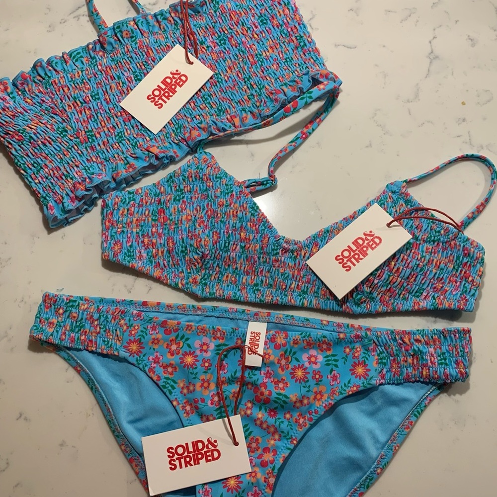 Solid & Striped Ditsy Floral / Indigo top & bottom / Rachel top